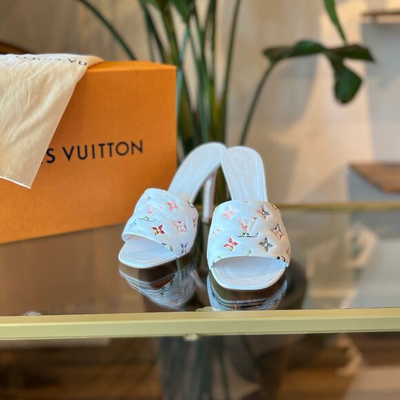 Louis Vuitton White Multicolor Heels - Picture 2 of 11